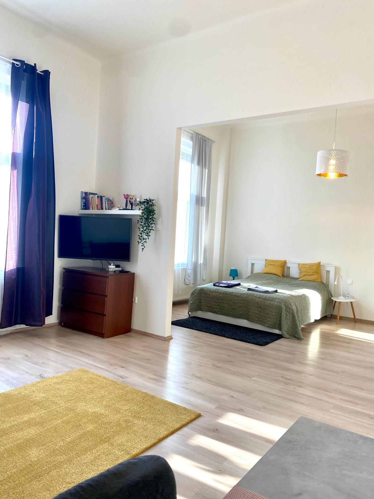 B32 Gellert Apartment Budapest Bagian luar foto