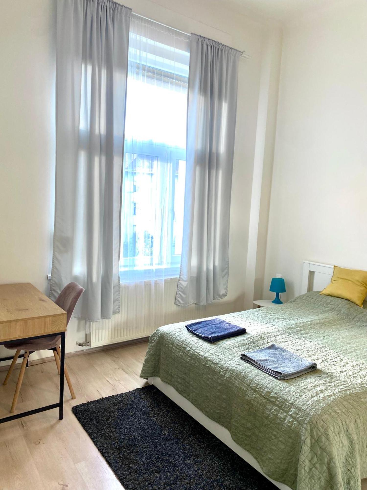 B32 Gellert Apartment Budapest Bagian luar foto